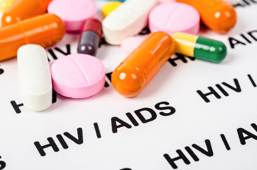 HIV ani AIDS sa nedajú vyliečiť, ale môže sa spomaliť alebo zastaviť priebeh