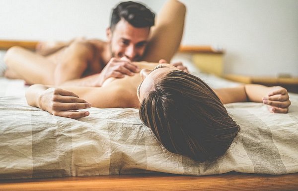 Oživte svoj sex ohromným množstvom polôh - 2. diel
